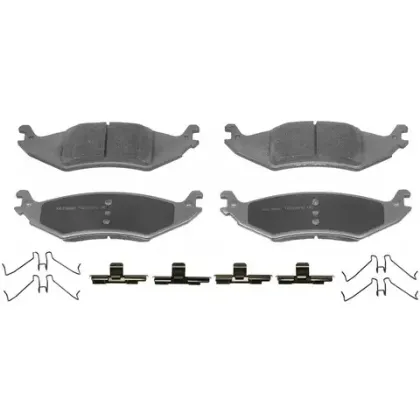 Imagen de Balatas de Disco Semi-Metalicas SMD1046 Para Ford E150 Van 2004-2006