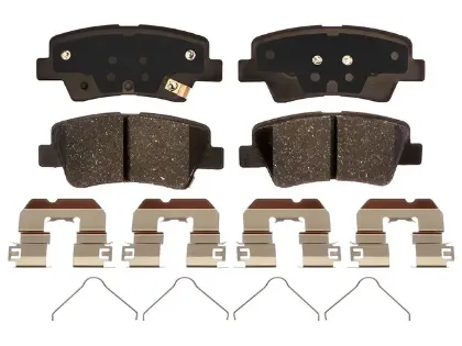 Imagen de Balatas de Disco Semi-Metalicas SMD1812 Para Hyundai Accent 2018-2022, Hyundai Elantra 2017-2020, Hyundai Ioniq Electric 2017-2021, y Otros