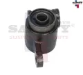 Imagen de BUJE HORQUILLA INF IZQ CX-5 17-19 GRANDE C/SOPORTE